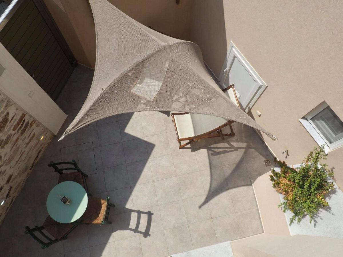 Molly'S House Apartment Ermoupoli Bagian luar foto