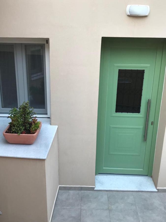 Molly'S House Apartment Ermoupoli Bagian luar foto